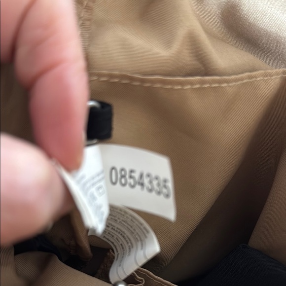 Baggallini Black Classic Travel Backpack Bag Pockets Zippers - Picture 10 of 15